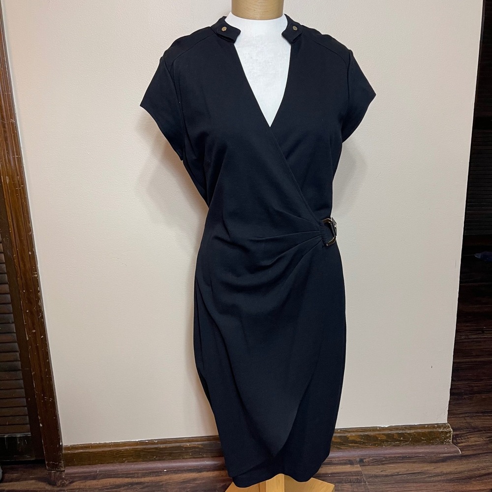 Cache Womens Black Wrap Buckle Sheath Dress V-Neck Cap Sleeve Size 12 Stretch